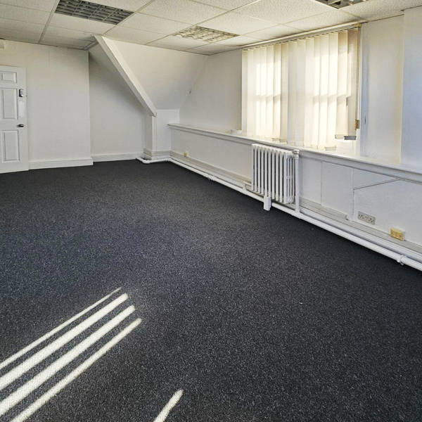 Convenient 6-desk office space in Bradshawgate Bolton town centre. 226 sq ft, fully furnished with internet. Easy access to amenities and transport.