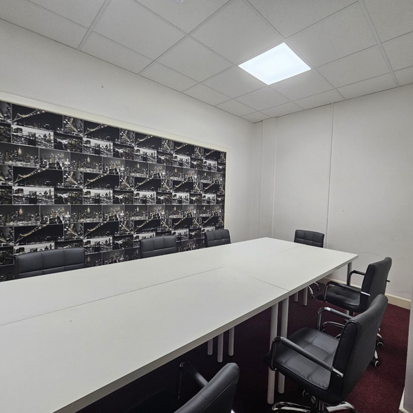 Meeting room for hire in Portland Plaza, Manchester.