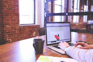 15 Online Business Ideas You Can Start with Zero Upfront Cost