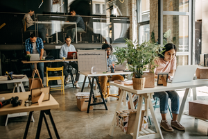 Top 4 Disadvantages of Hot Desking