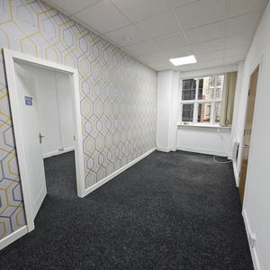 4-Desk Serviced Office Space – Unit 110, Portland Street