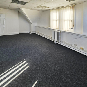 Convenient 6-desk office space in Bradshawgate Bolton town centre. 226 sq ft, fully furnished with internet. Easy access to amenities and transport.